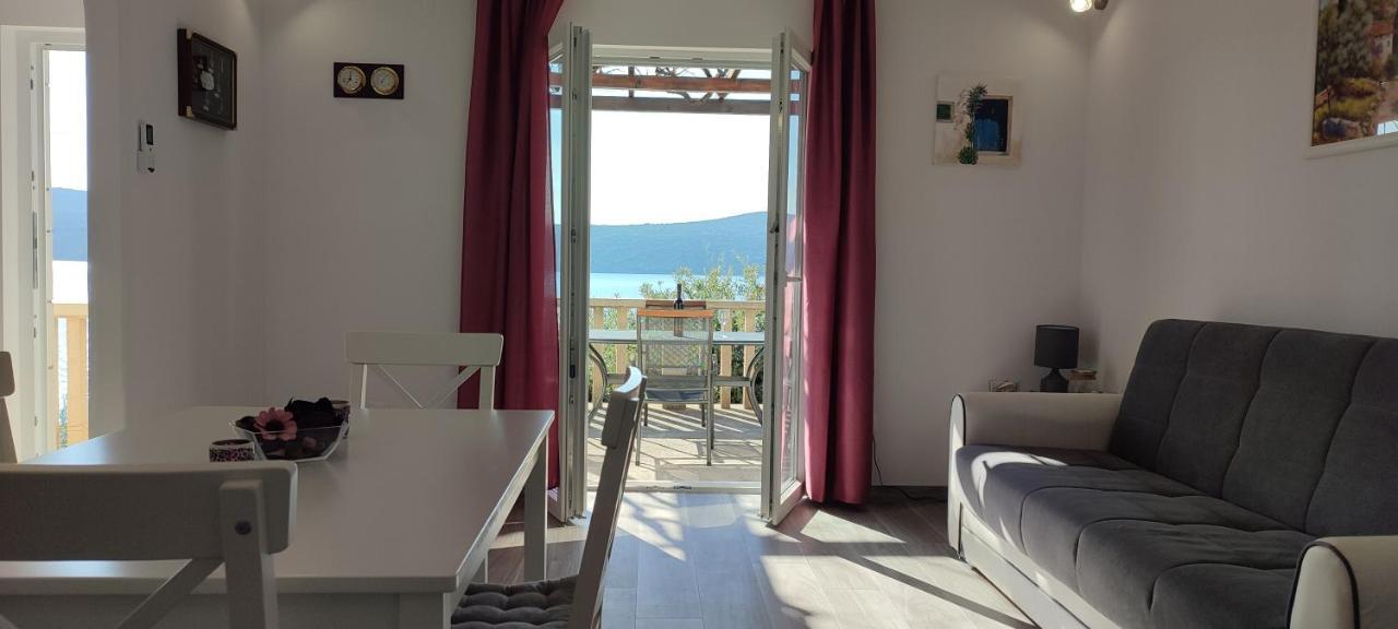 Sunset Apartments Слано Екстериор снимка